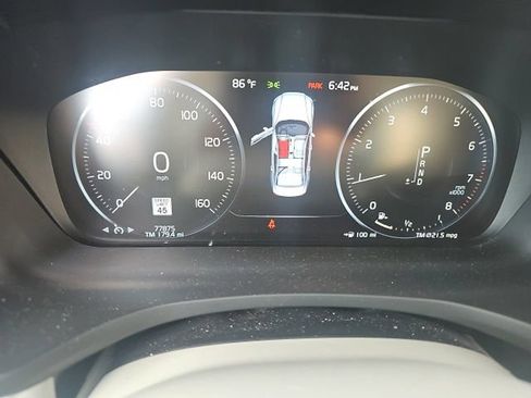 Used 2020 Volvo S60 T6 Momentum AWD/4WD image 2