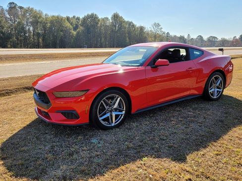 New 2026 Ford Mustang Coupe image 3