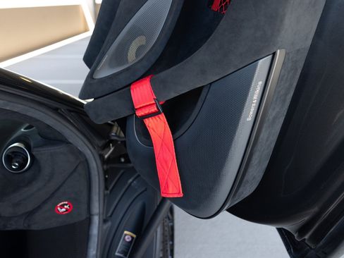 Used 2020 McLaren 620R RWD image 58