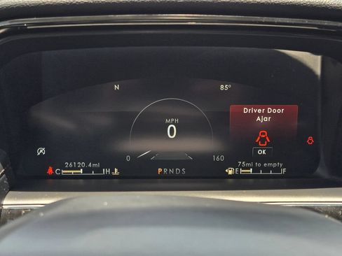 Used 2021 Lincoln Nautilus Reserve AWD/4WD image 25