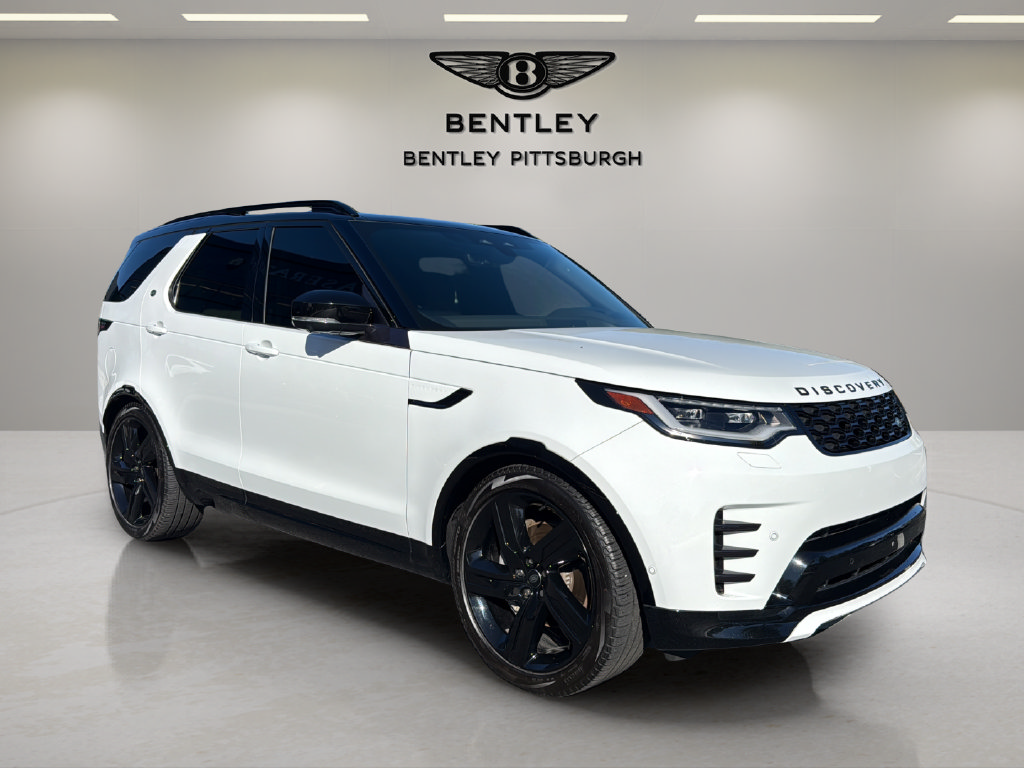 Used 2024 Land Rover Discovery Dynamic SE AWD/4WD image 3