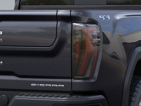 New 2026 GMC Sierra 2500 Denali Ultimate AWD/4WD image 11