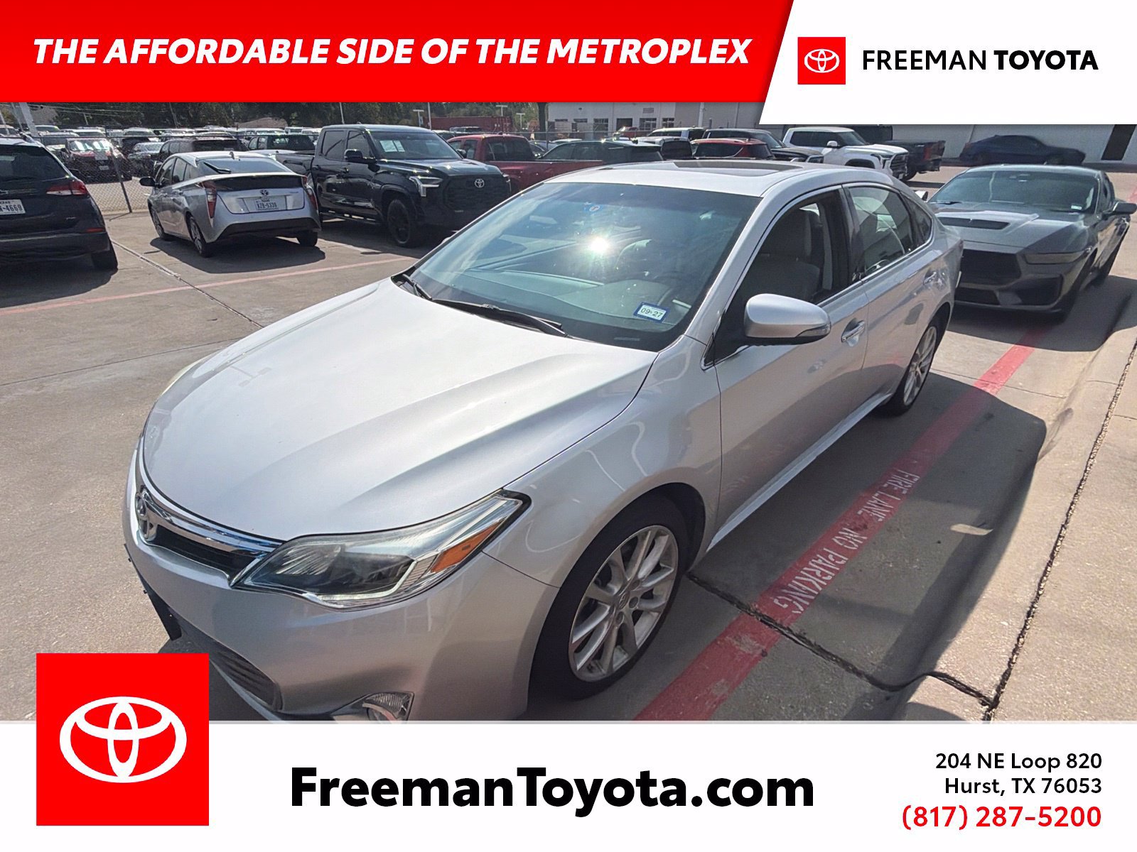 Used 2014 Toyota Avalon Limited FWD image 1
