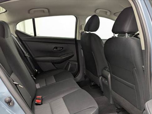 Used 2025 Nissan Sentra SV FWD image 19