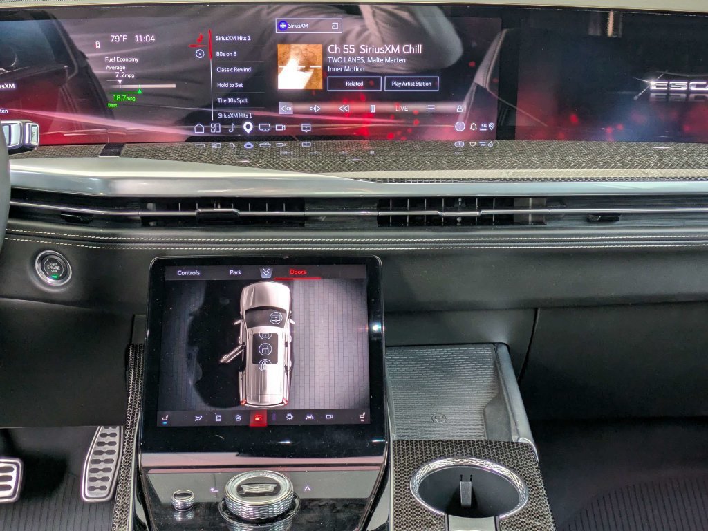 Used 2025 Cadillac Escalade V AWD/4WD image 21