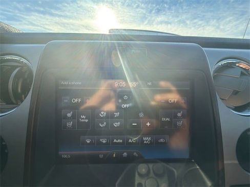 Used 2014 Ford F150 King Ranch w/ King Ranch Luxury Package image 11