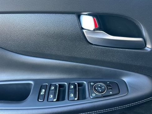 Used 2022 Hyundai Santa Fe SEL w/ Convenience + Premium Package image 10