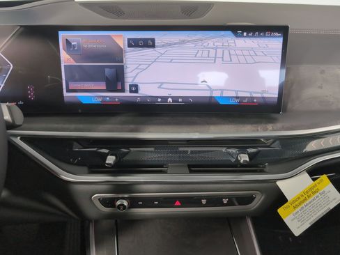 Used 2026 BMW X5 sDrive40i RWD image 24