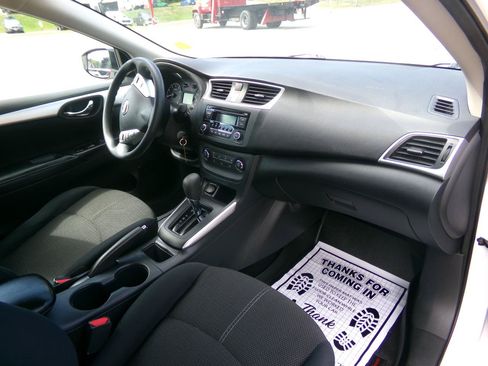 Used 2017 Nissan Sentra S FWD image 24