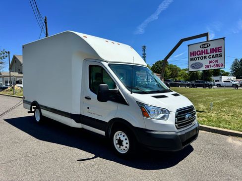 Used 2015 Ford Transit 350 156 DRW w/ Exterior Upgrade Package RWD image 3