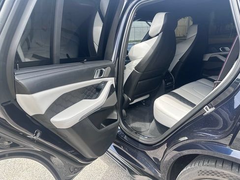 Used 2022 BMW X5 M w/ Competition Package 2 AWD/4WD image 55