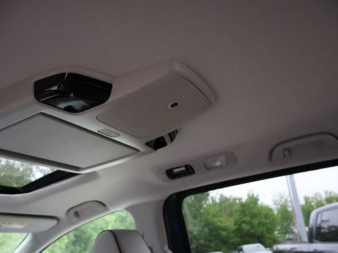 New 2026 Honda Odyssey Touring image 19