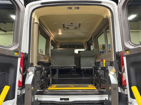 Used 2015 Ford Transit 250 148 Medium Roof image 44