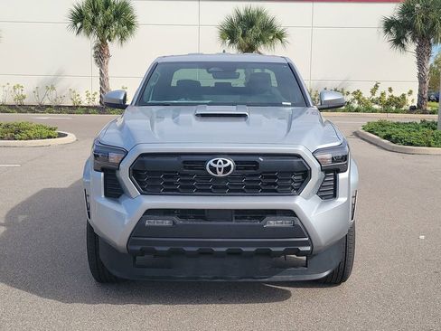 New 2025 Toyota Tacoma TRD Sport image 9