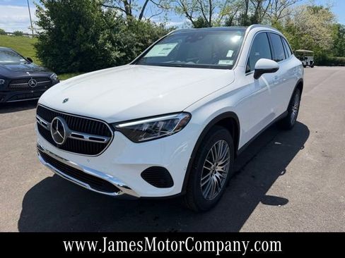 New 2026 Mercedes-Benz GLC 300 4MATIC image 2