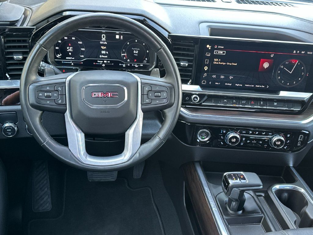 Used 2023 GMC Sierra 1500 SLT w/ SLT Premium Package RWD image 16
