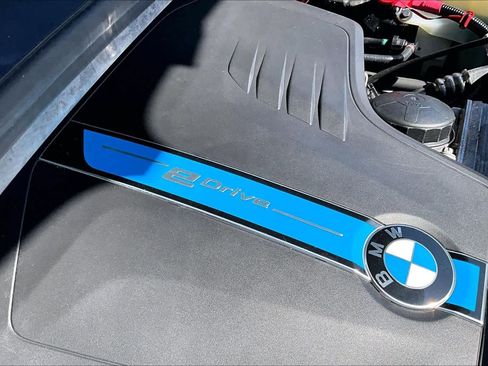 Used 2017 BMW X5 xDrive40e image 33