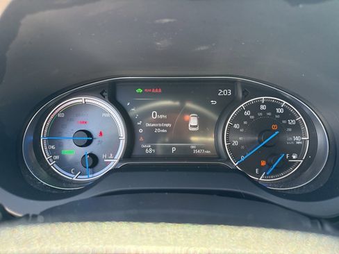 Used 2023 Toyota Venza XLE image 37