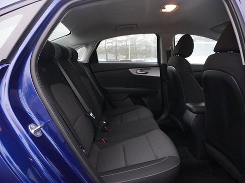 Used 2023 Kia Forte LXS w/ LXS Technology Package image 29