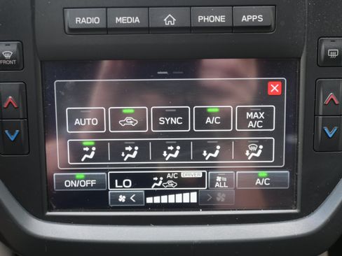 Certified 2025 Subaru Forester AWD/4WD image 27