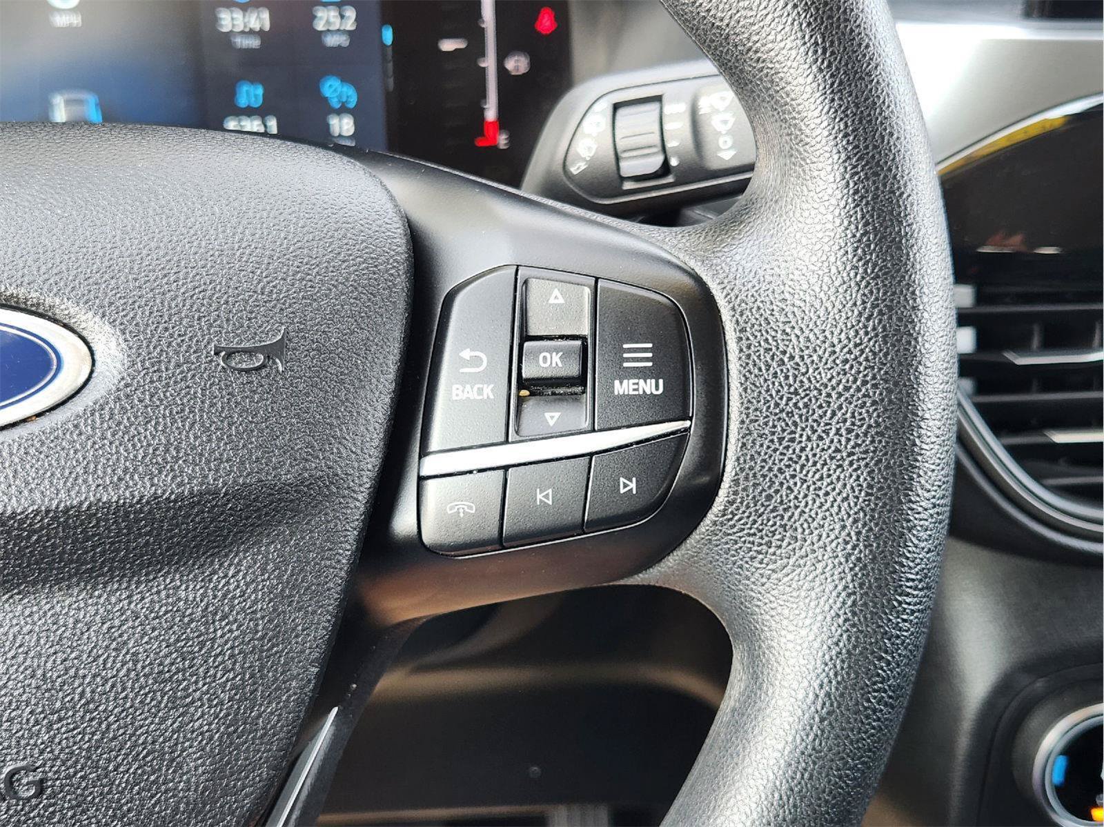 Used 2025 Ford Escape Active FWD image 29