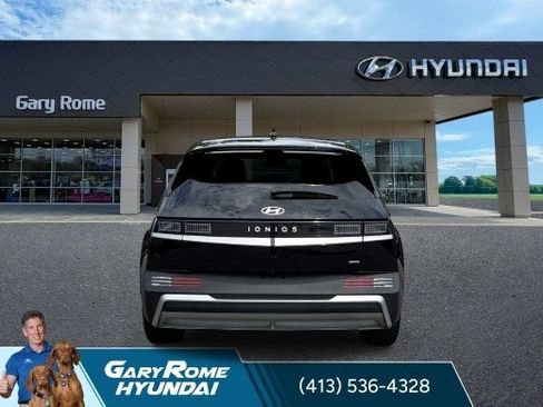 Used 2025 Hyundai Ioniq 5 SE AWD/4WD image 12