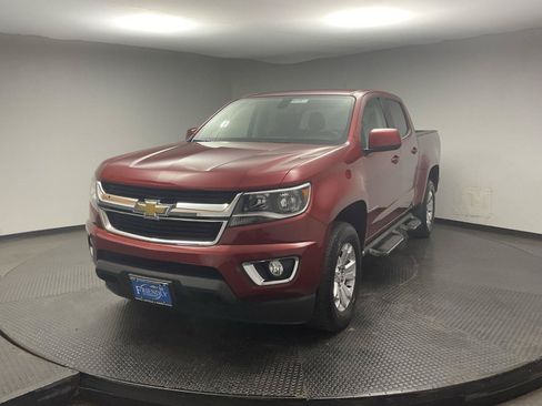 Used 2015 Chevrolet Colorado LT w/ LT Convenience Package AWD/4WD image 3