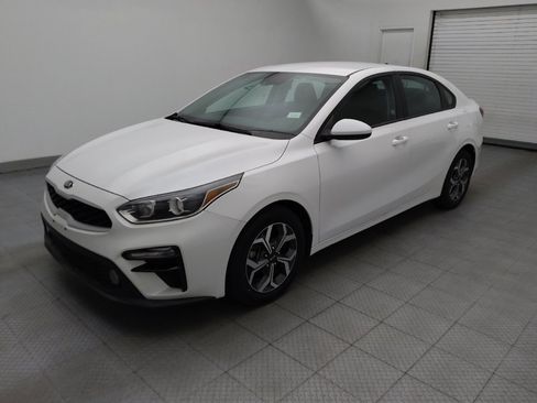 Used 2021 Kia Forte LXS FWD image 2