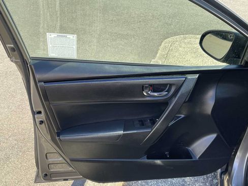 Certified 2019 Toyota Corolla SE w/ Carpet Mat Package (TMS) FWD image 14