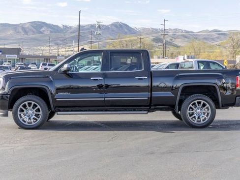 Used 2018 GMC Sierra 1500 Denali image 3
