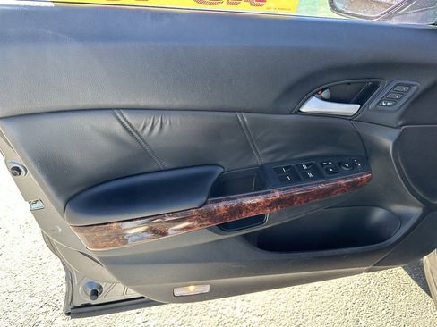 Used 2010 Honda Crosstour EX-L image 11