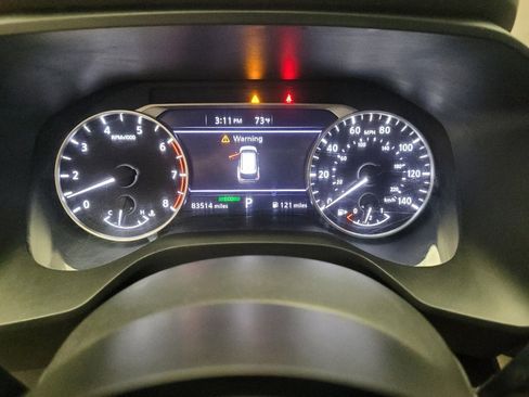 Used 2021 Nissan Rogue SV FWD image 23