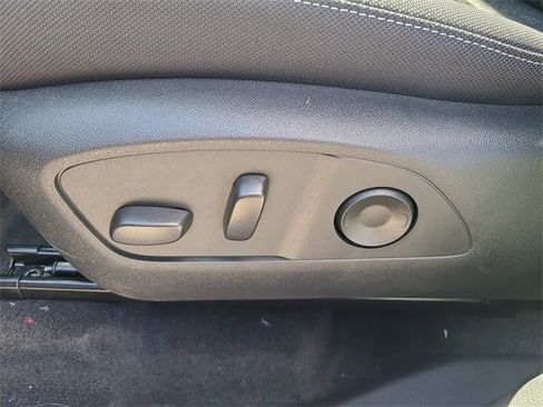 New 2026 Chevrolet Traverse LT w/ Driver Confidence Package image 25