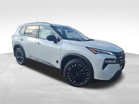 Certified 2026 Nissan Rogue Dark Armor AWD/4WD image 1