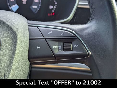 Certified 2023 Audi Q3 2.0T Premium w/ Convenience Package AWD/4WD image 27