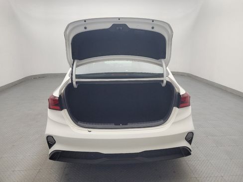 Used 2023 Kia Forte LX FWD image 29