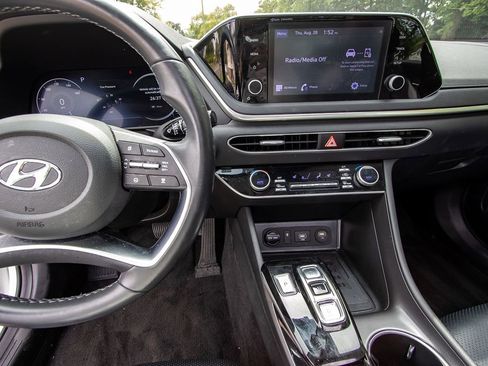 Used 2022 Hyundai Sonata SEL w/ Convenience Package image 14