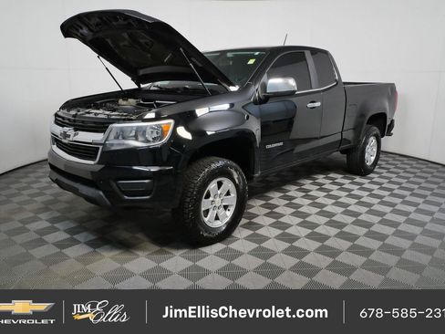 Used 2016 Chevrolet Colorado W/T w/ WT Convenience Package RWD image 32