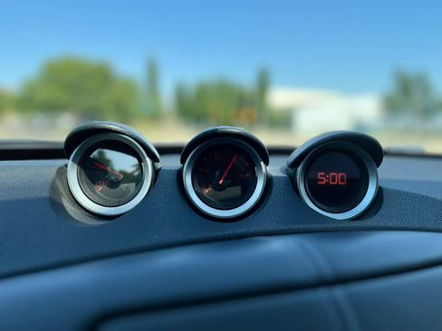 Used 2014 Nissan 370Z Coupe w/ Sport Package RWD image 13