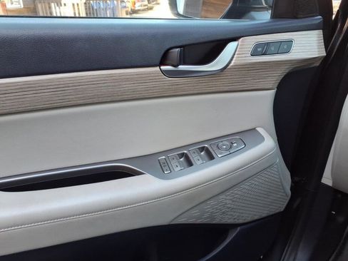 Used 2020 Hyundai Palisade SEL w/ Premium Package image 11