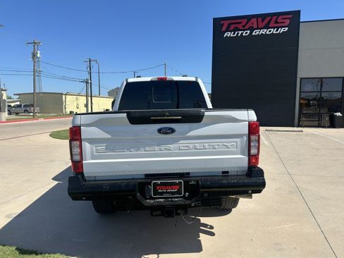 Used 2020 Ford F250 Lariat w/ Lariat Ultimate Package AWD/4WD image 9