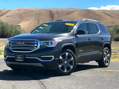 Used 2018 GMC Acadia SLT