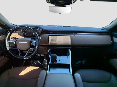 Used 2024 Land Rover Range Rover Sport SE image 18