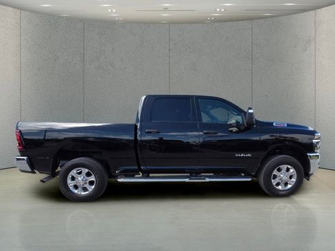 Used 2025 RAM 2500 Big Horn image 2