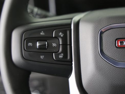 New 2026 GMC Sierra 2500 SLE w/ SLE Value Package; image 15