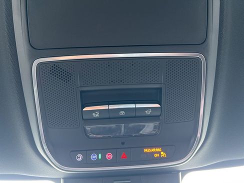 New 2026 Chevrolet Traverse RS image 20