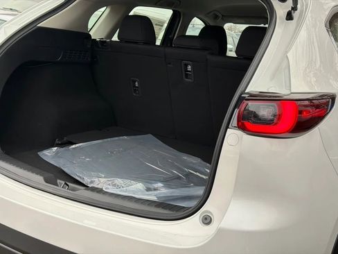 New 2025 MAZDA CX-5 AWD 2.5 S w/ Select Package image 6