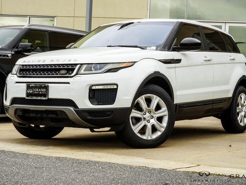 Used 2018 Land Rover Range Rover Evoque SE AWD/4WD image 1