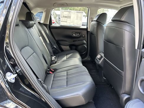 New 2026 Honda HR-V EX-L image 13