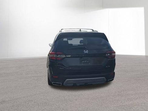 Used 2023 Honda Pilot Elite image 8